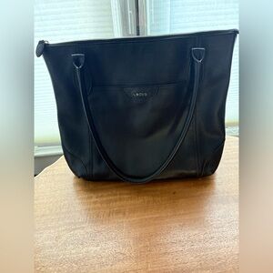 Lodis Sierra Black Leather Shoulder Bag